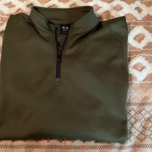 Mens Oakley half zip